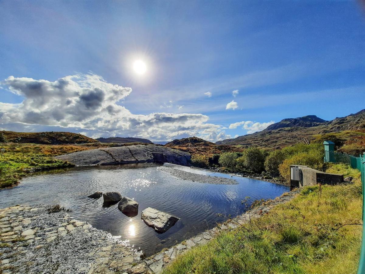 Bwthyn Ger Afon Riverplace Cottage Blaenau Ffestiniog Eksteriør billede