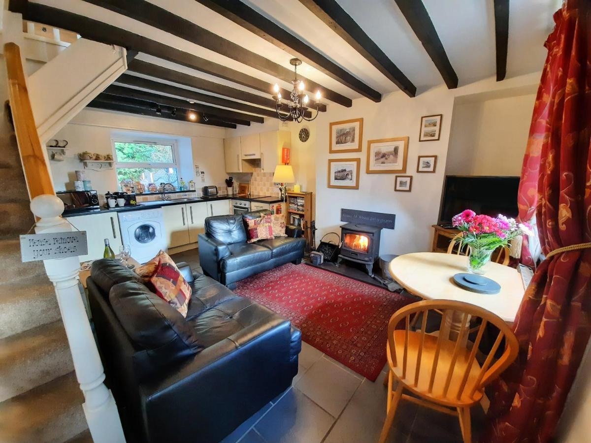 Bwthyn Ger Afon Riverplace Cottage Blaenau Ffestiniog Eksteriør billede