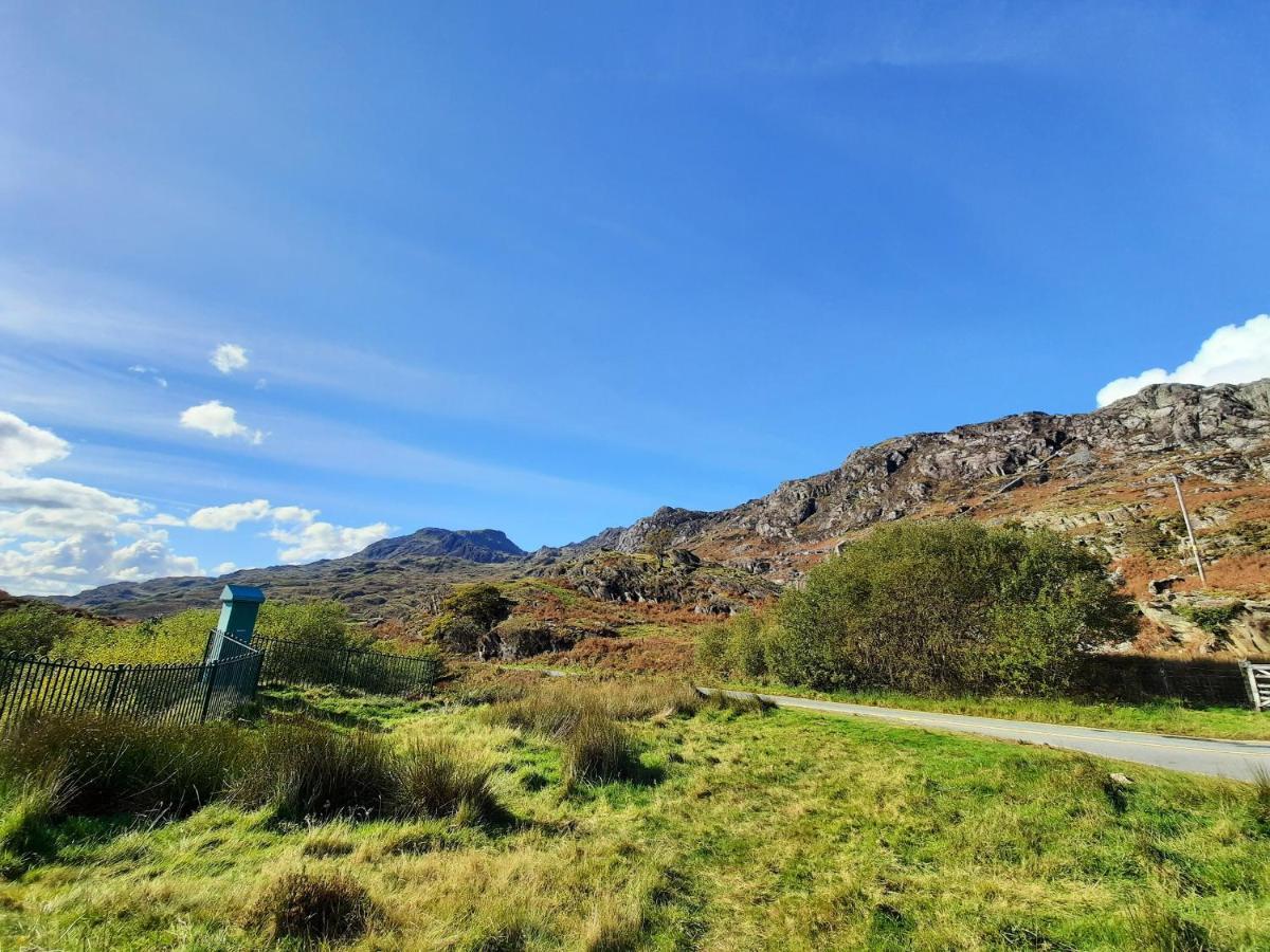 Bwthyn Ger Afon Riverplace Cottage Blaenau Ffestiniog Eksteriør billede