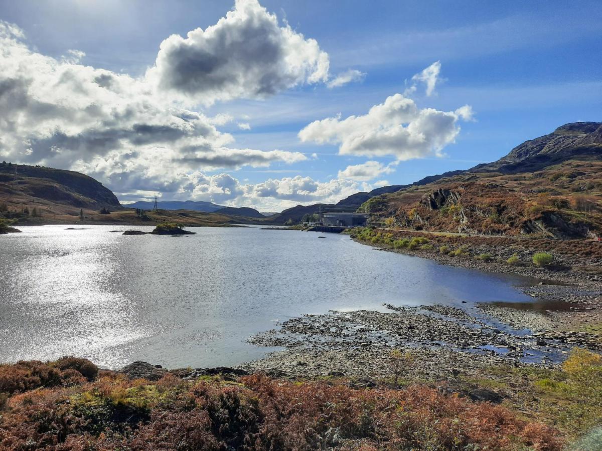 Bwthyn Ger Afon Riverplace Cottage Blaenau Ffestiniog Eksteriør billede