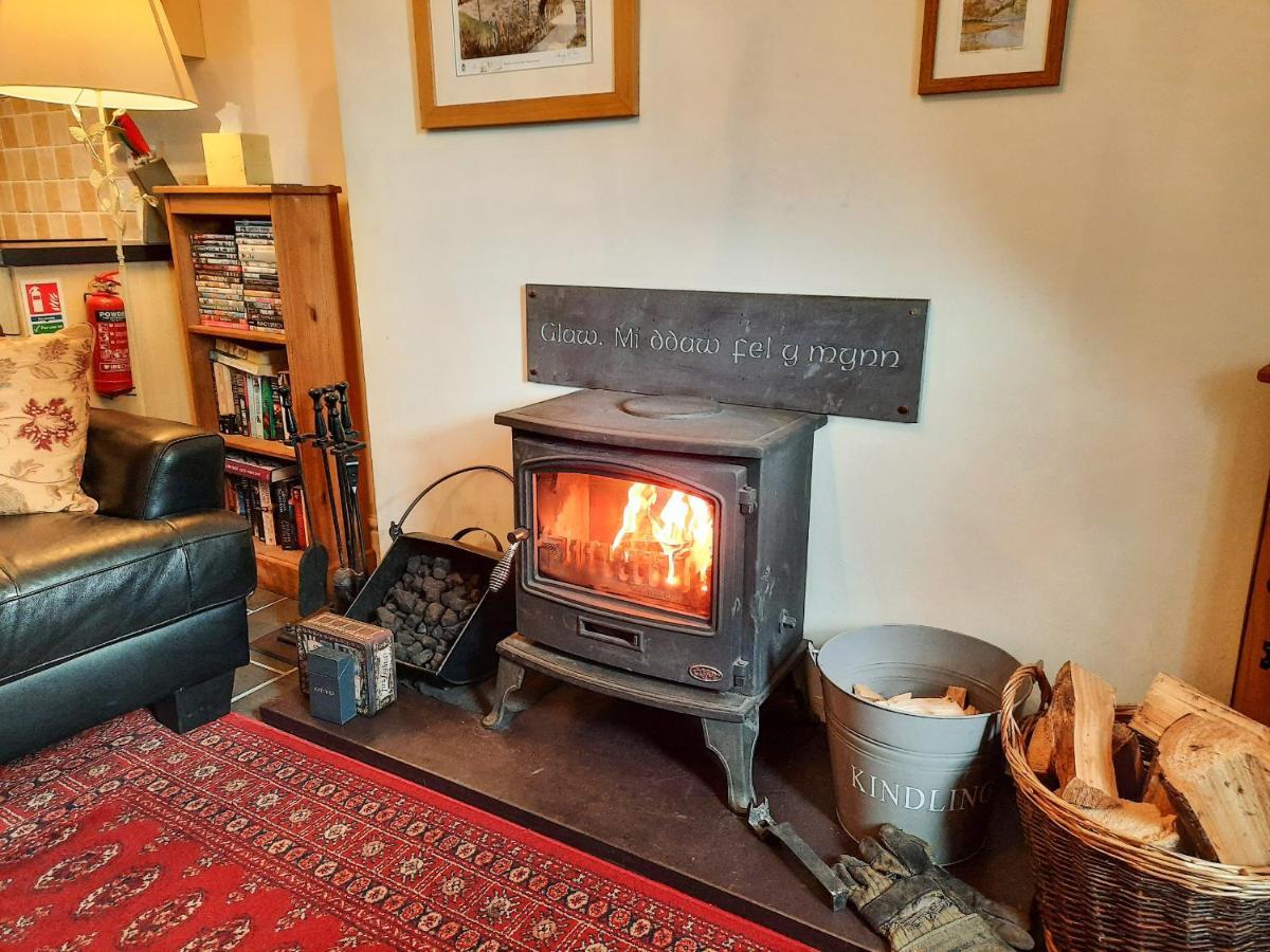 Bwthyn Ger Afon Riverplace Cottage Blaenau Ffestiniog Eksteriør billede