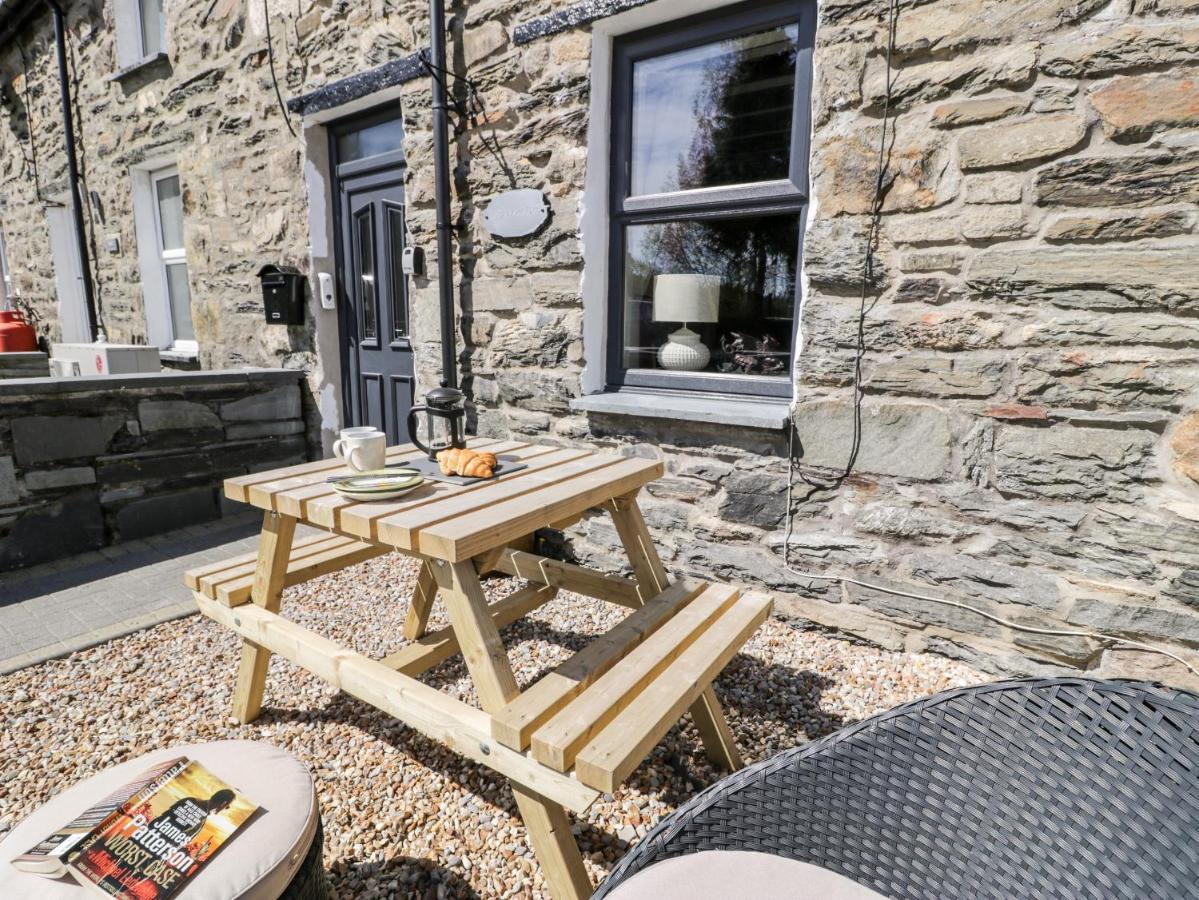 Bwthyn Ger Afon Riverplace Cottage Blaenau Ffestiniog Eksteriør billede