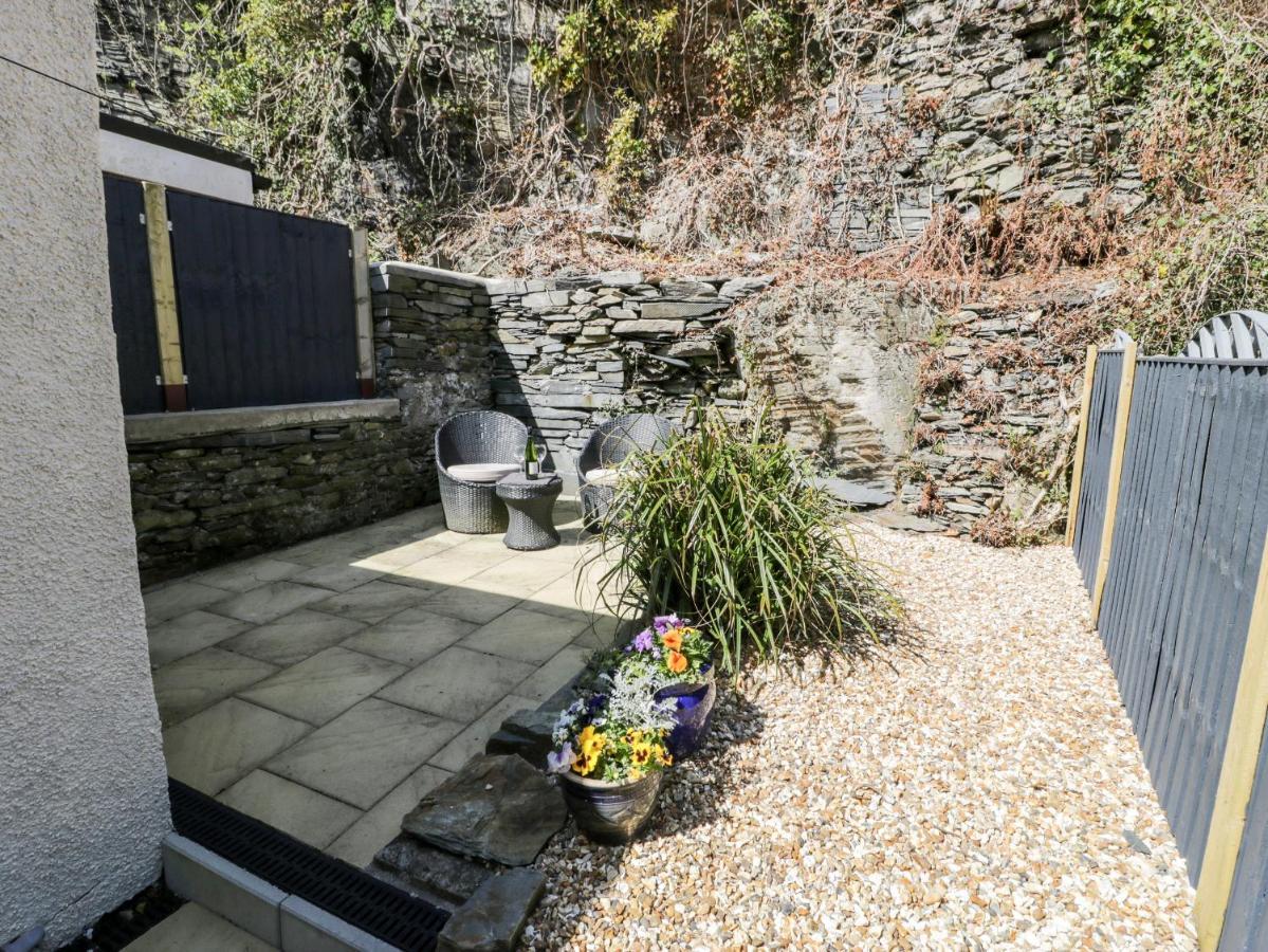 Bwthyn Ger Afon Riverplace Cottage Blaenau Ffestiniog Eksteriør billede